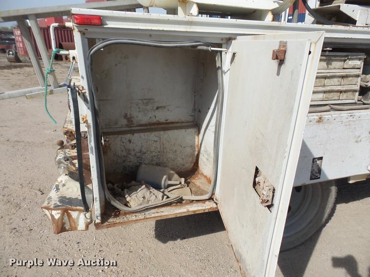 image for item DA3954 2002 Ford F450 Super Duty service truck