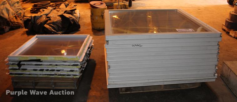 image for item DA4977 (17) windows