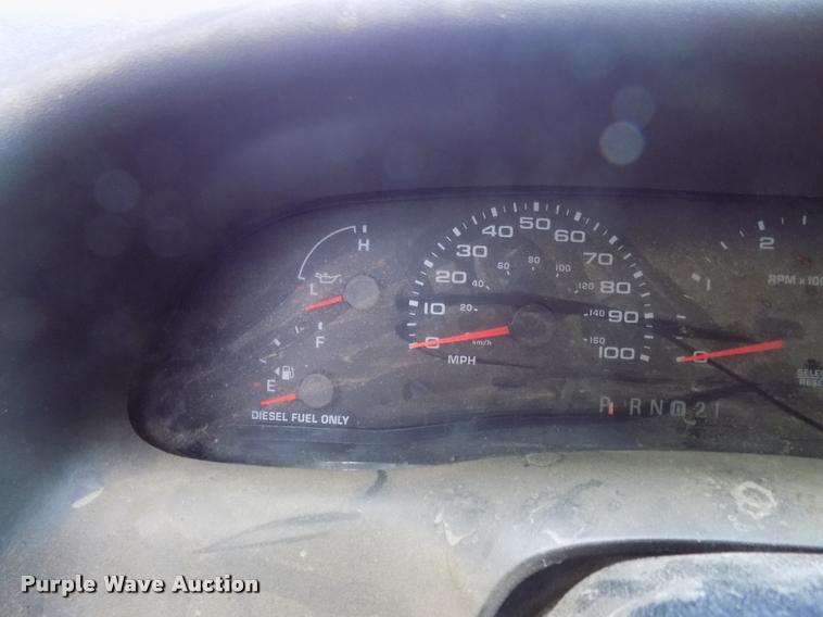 image for item DA6073 2003 Ford F250 Super Duty SuperCab pickup truck