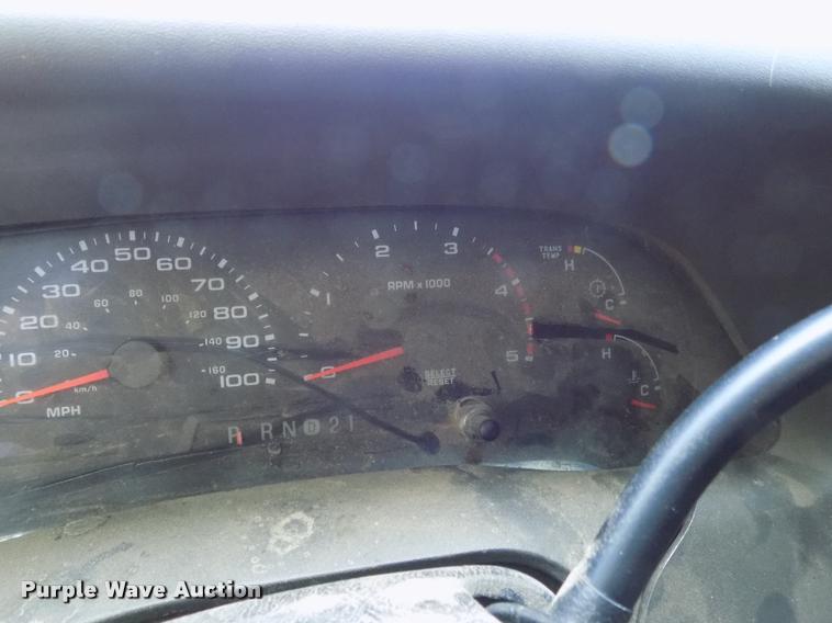 image for item DA6073 2003 Ford F250 Super Duty SuperCab pickup truck