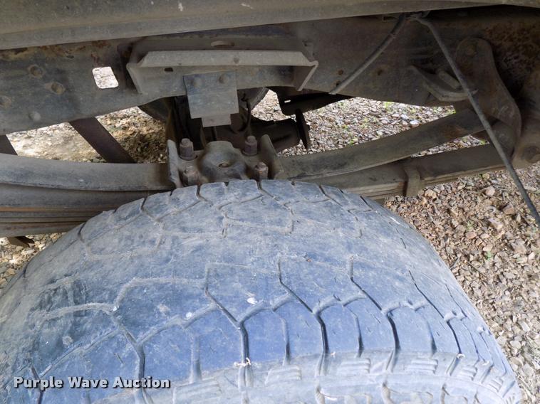 image for item DA6073 2003 Ford F250 Super Duty SuperCab pickup truck