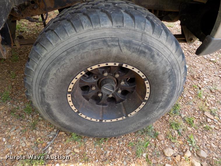 image for item DA6073 2003 Ford F250 Super Duty SuperCab pickup truck