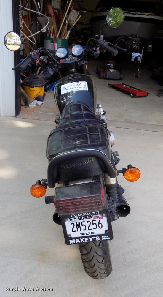 image for item DA6074 1983 Kawasaki Spectre KZ750 motorcycle