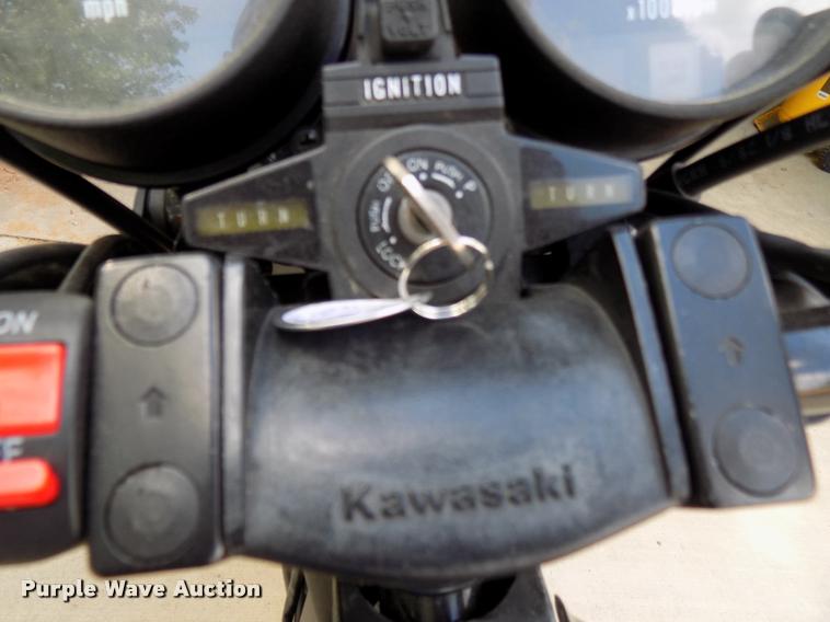 image for item DA6074 1983 Kawasaki Spectre KZ750 motorcycle