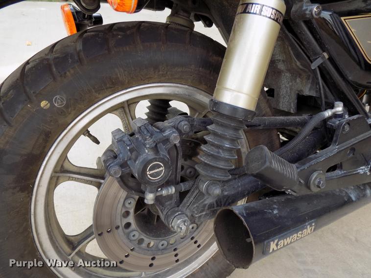 image for item DA6074 1983 Kawasaki Spectre KZ750 motorcycle