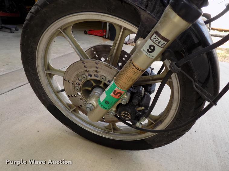 image for item DA6074 1983 Kawasaki Spectre KZ750 motorcycle