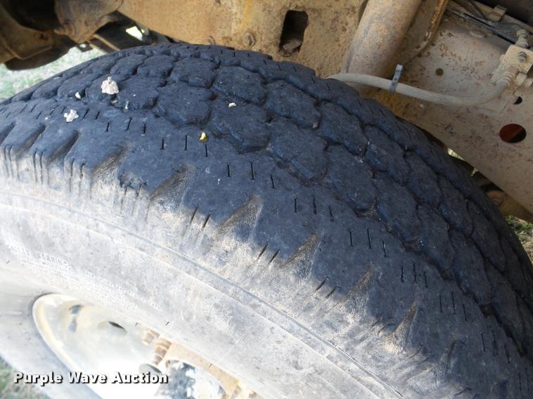 image for item DA7490 1999 Ford F250 Super Duty Crew Cab pickup truck