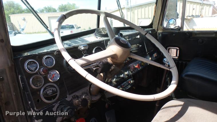 image for item DA7805 1974 Kenworth truck chassis