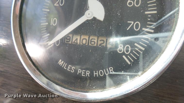 image for item DA7805 1974 Kenworth truck chassis