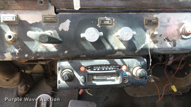 image for item DA7805 1974 Kenworth truck chassis