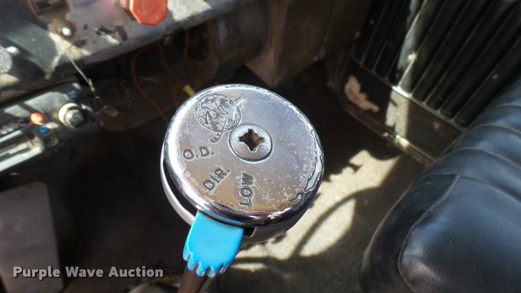 image for item DA7805 1974 Kenworth truck chassis