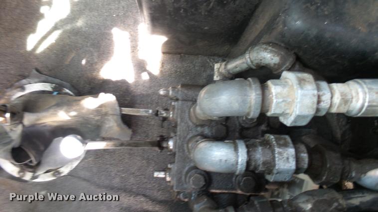 image for item DA7805 1974 Kenworth truck chassis