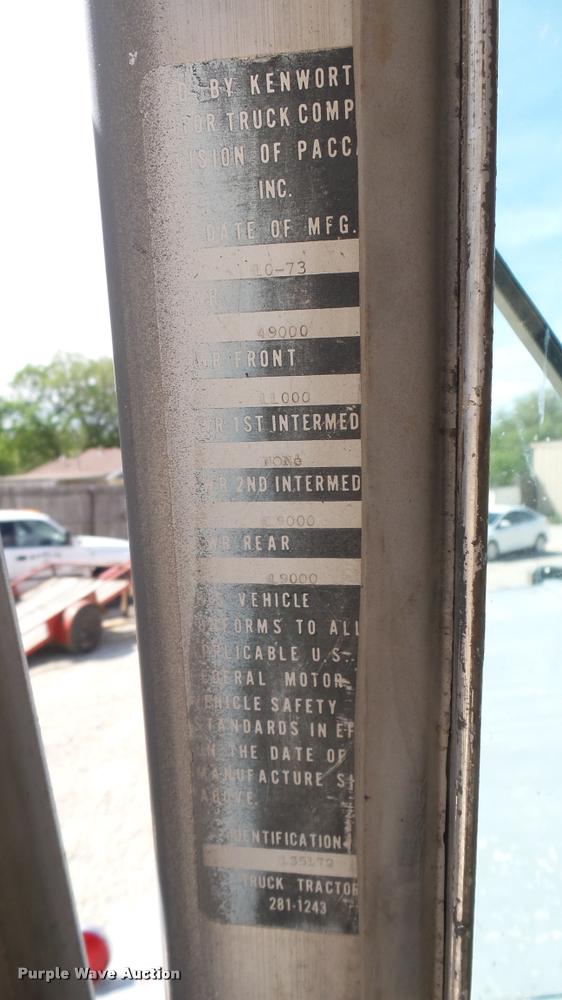 image for item DA7805 1974 Kenworth truck chassis