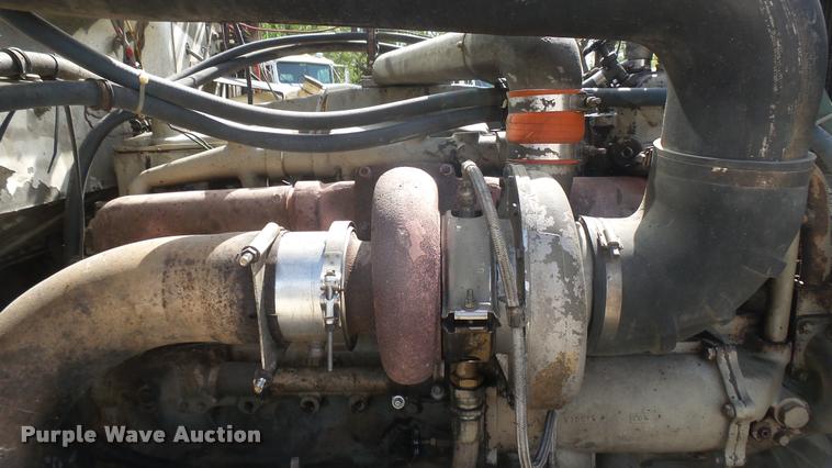 image for item DA7805 1974 Kenworth truck chassis