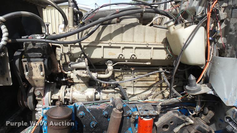 image for item DA7805 1974 Kenworth truck chassis