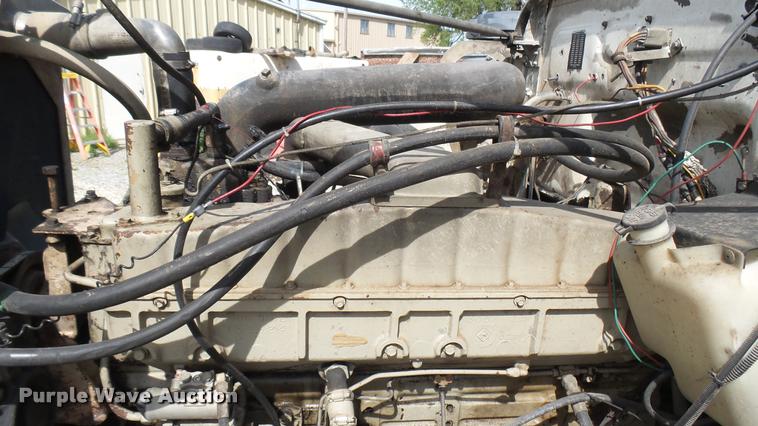 image for item DA7805 1974 Kenworth truck chassis