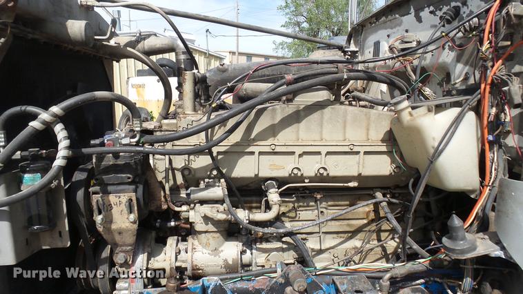 image for item DA7805 1974 Kenworth truck chassis