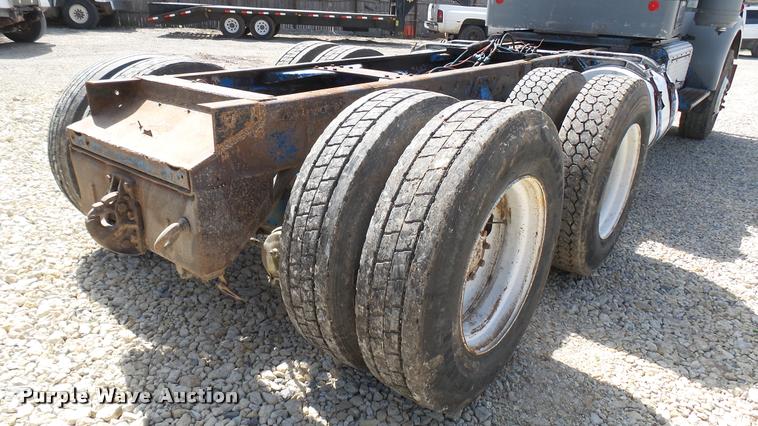 image for item DA7805 1974 Kenworth truck chassis