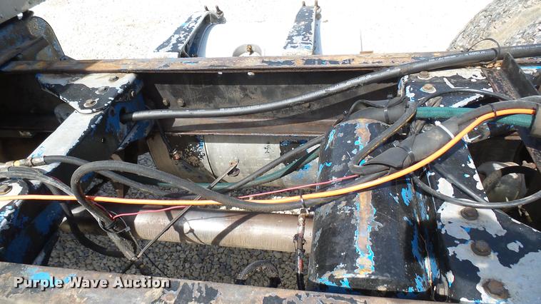 image for item DA7805 1974 Kenworth truck chassis