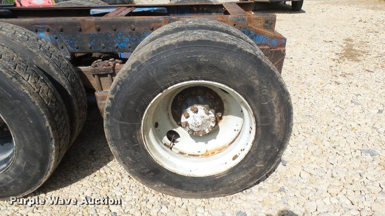 image for item DA7805 1974 Kenworth truck chassis