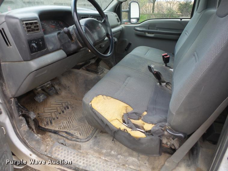 image for item DA8053 2002 Ford F450 Super Duty service truck