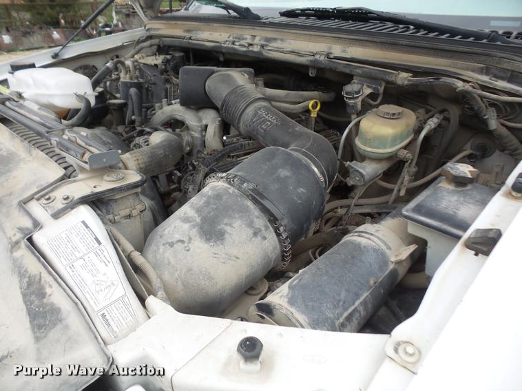 image for item DA8053 2002 Ford F450 Super Duty service truck