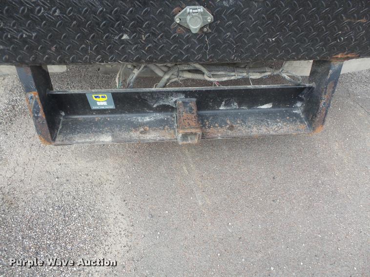 image for item DA8079 2011 Dodge Ram 4500 Crew Cab flatbed truck