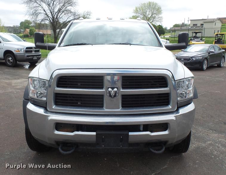 image for item DA8100 2012 Dodge Ram 5500 Crew Cab flatbed truck