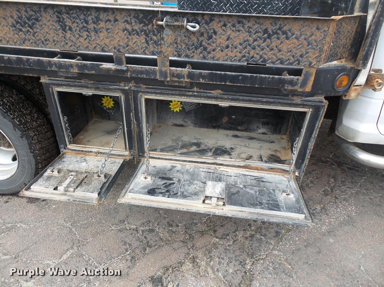 image for item DA8100 2012 Dodge Ram 5500 Crew Cab flatbed truck