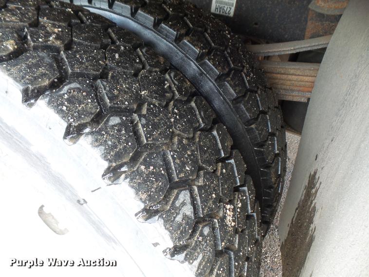 image for item DA8100 2012 Dodge Ram 5500 Crew Cab flatbed truck