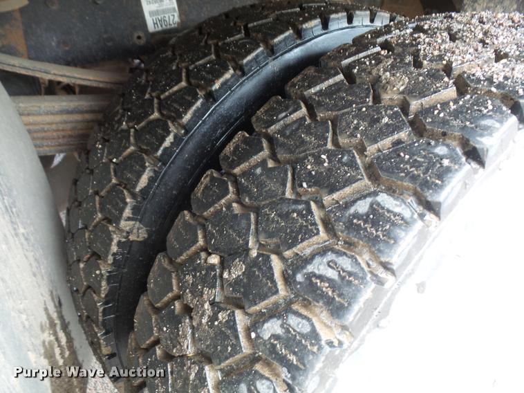 image for item DA8100 2012 Dodge Ram 5500 Crew Cab flatbed truck