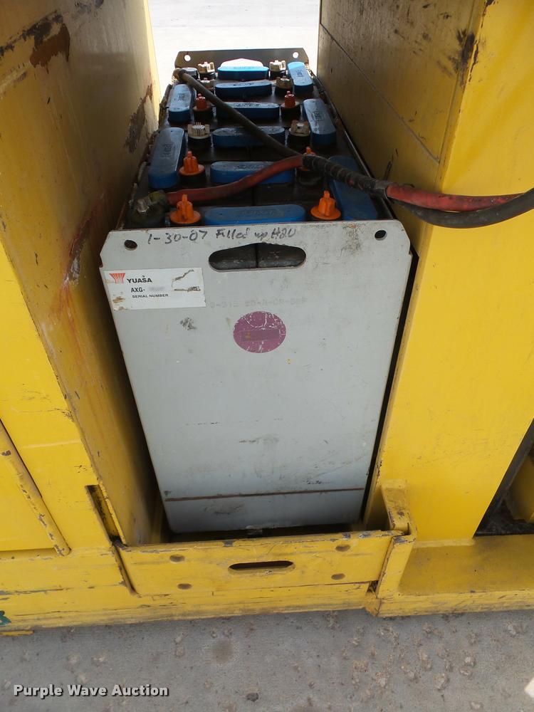 image for item DA8103 Yale C826N01833X forklift