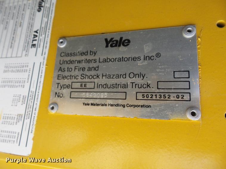 image for item DA8103 Yale C826N01833X forklift