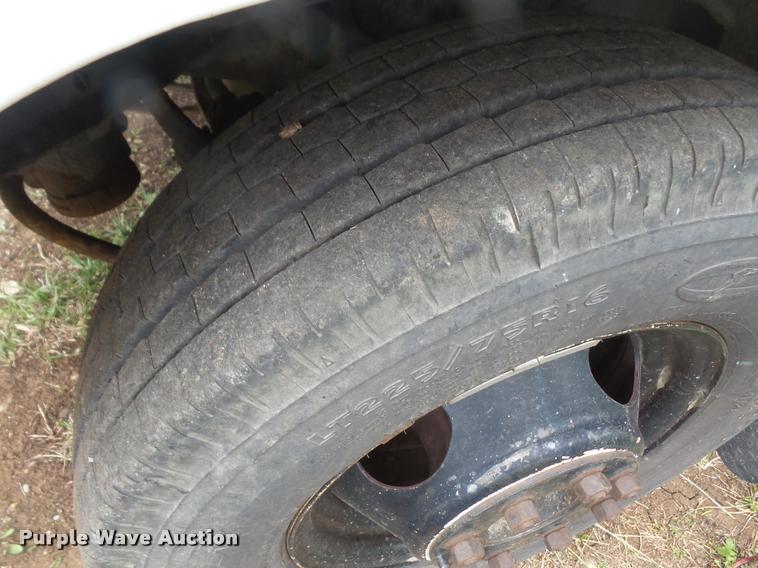 image for item DA8132 1991 Chevrolet G30 school bus