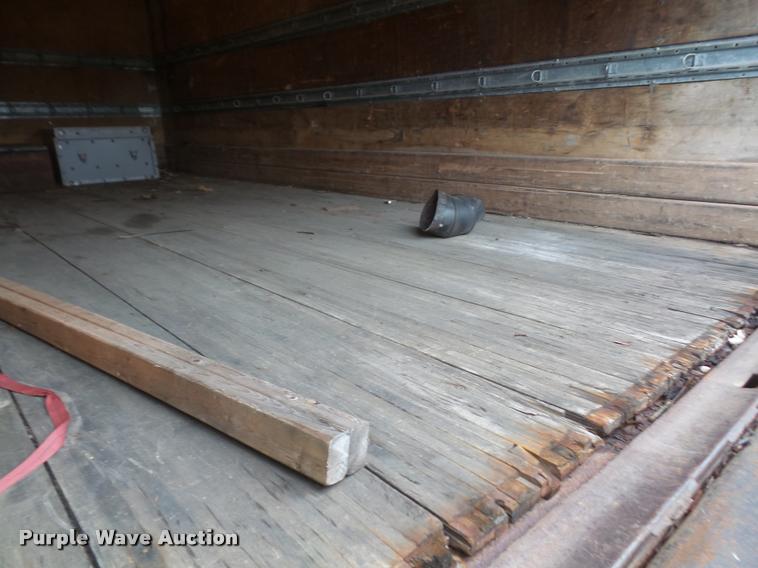 image for item DA8139 1998 GMC C6500 box truck