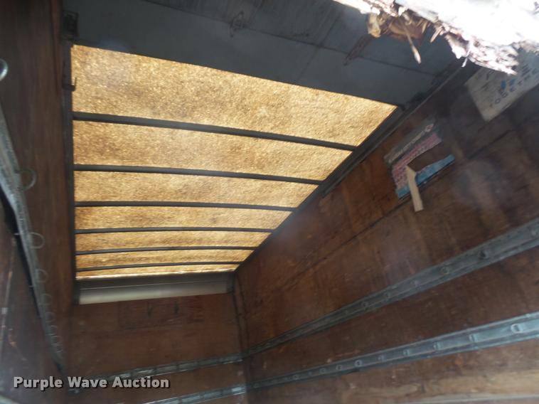 image for item DA8139 1998 GMC C6500 box truck