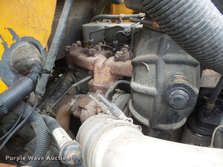 image for item DA8142 1994 Ford B700 school bus