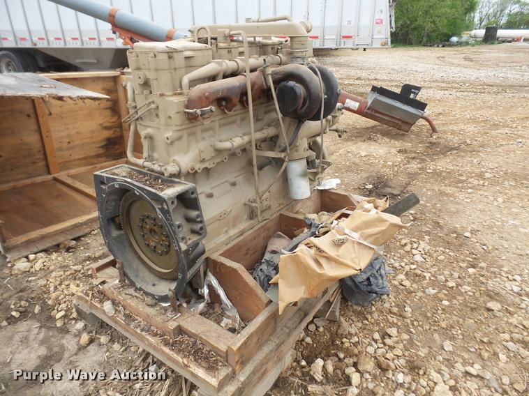 image for item DA8157 Cummins NTC-400 six cylinder turbo diesel engine