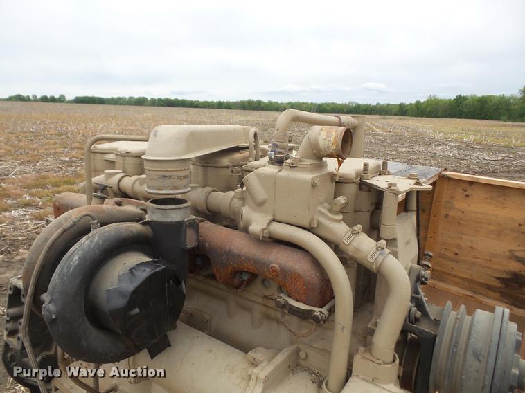 image for item DA8157 Cummins NTC-400 six cylinder turbo diesel engine