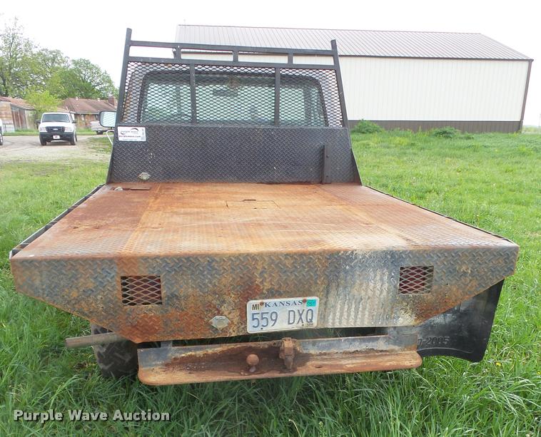 image for item DA8186 1979 Ford F250 flatbed pickup truck
