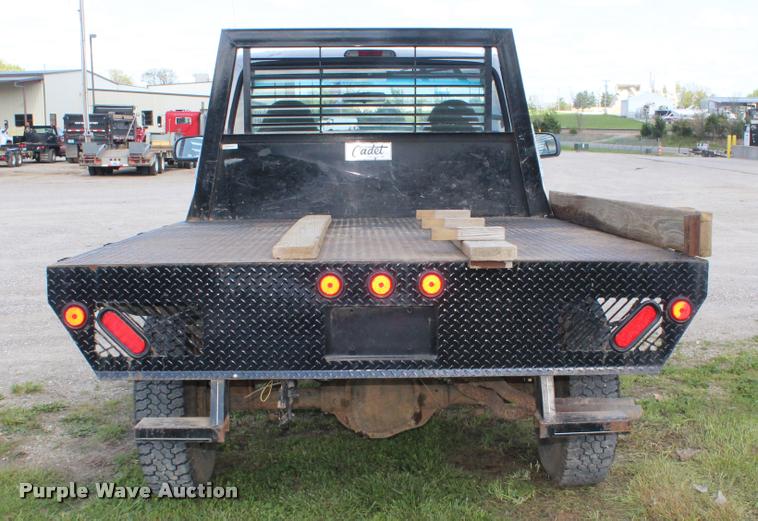 image for item DA9156 1997 Ford F250 HD flatbed pickup truck