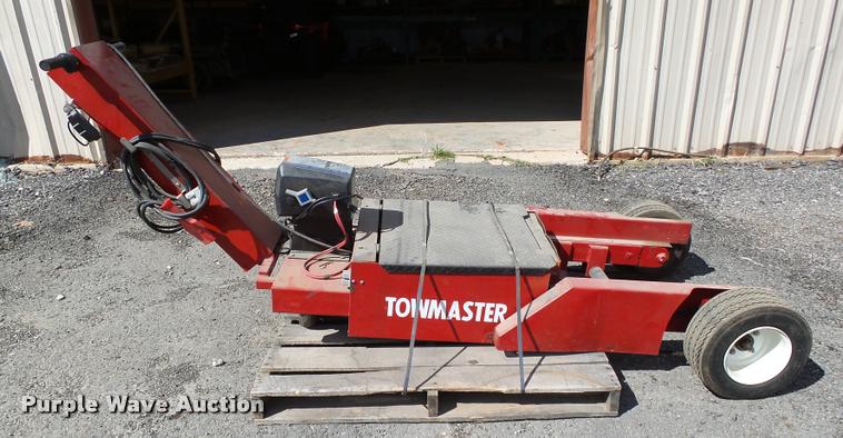 image for item DB0175 Towmaster airplane tug