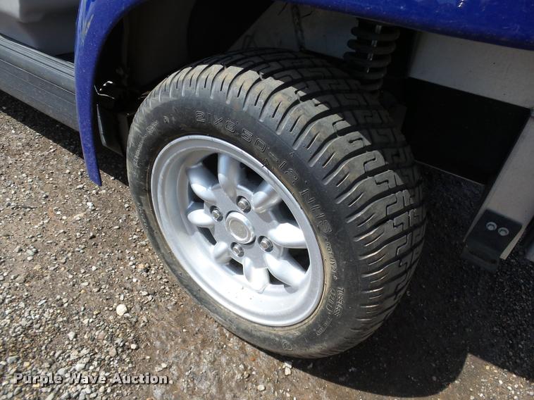 image for item DB0181 2002 Ford Think Neighbor golf cart