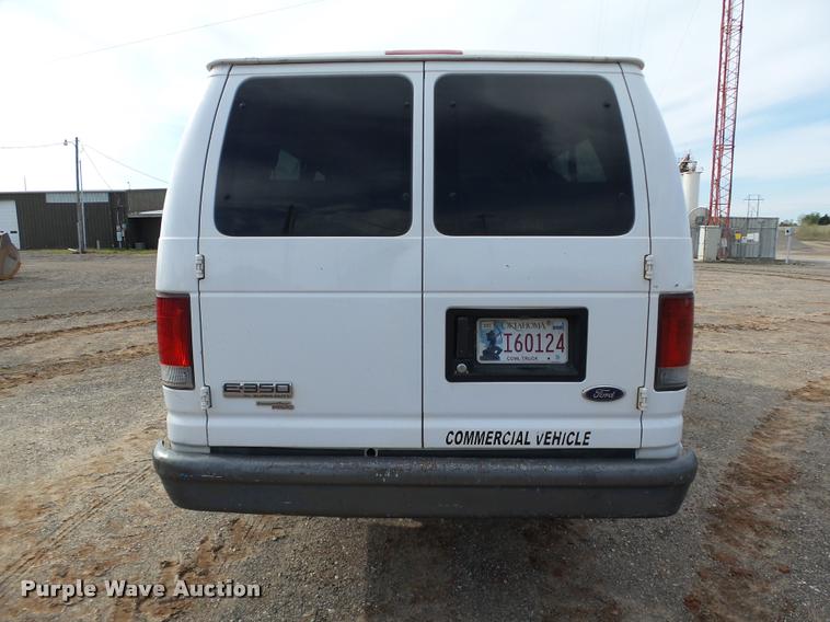 image for item DB0186 2007 Ford Econoline E350 Super Duty XL van