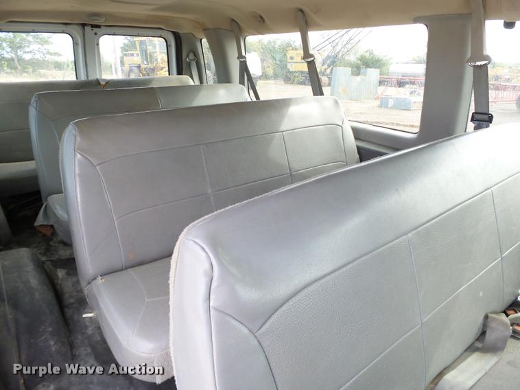 image for item DB0186 2007 Ford Econoline E350 Super Duty XL van
