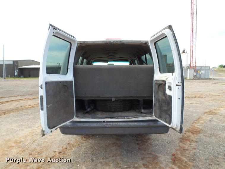 image for item DB0186 2007 Ford Econoline E350 Super Duty XL van
