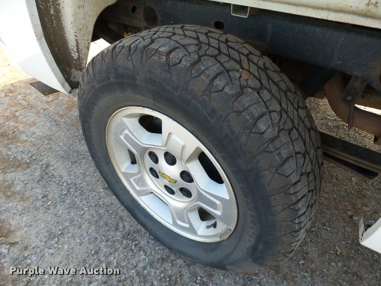 image for item DB0188 2009 Chevrolet Silverado 1500 LT Ext. Cab pickup truck