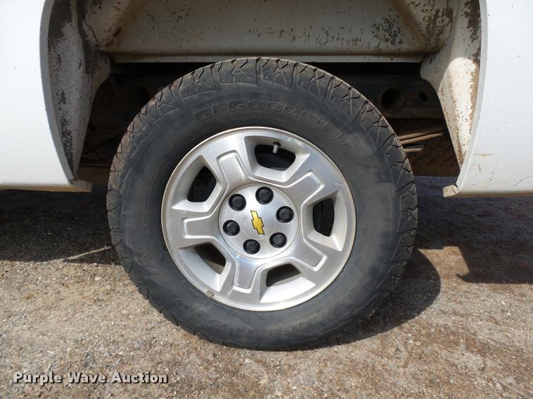 image for item DB0188 2009 Chevrolet Silverado 1500 LT Ext. Cab pickup truck