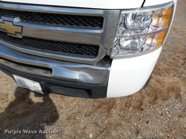 image for item DB0188 2009 Chevrolet Silverado 1500 LT Ext. Cab pickup truck