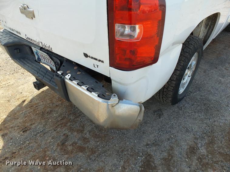 image for item DB0188 2009 Chevrolet Silverado 1500 LT Ext. Cab pickup truck